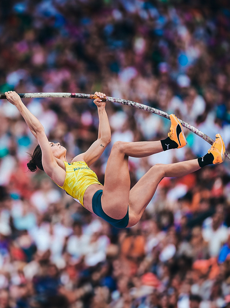 Nina Kennedy pole vaulting at the Paris Olympics