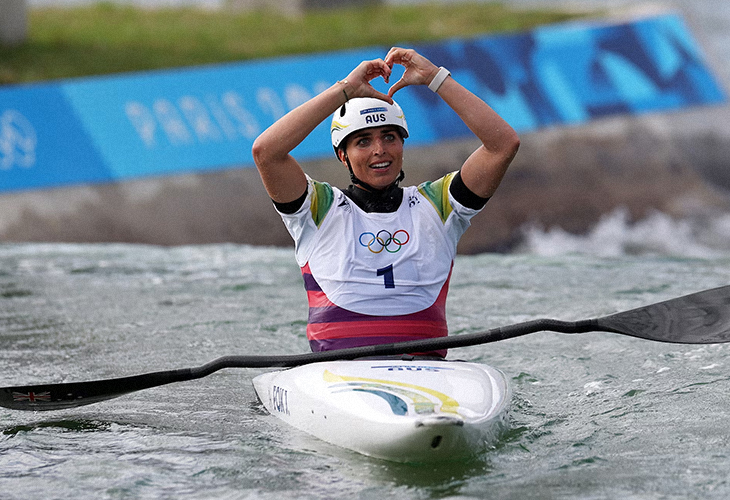 Jess Fox wins gold K1